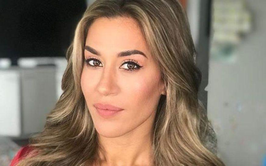 La infartante bikini roja de Jimena Baroacuten