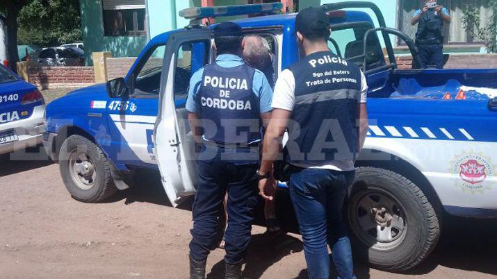 Amenazaba a bandentildea y fue detenido en Coacuterdoba