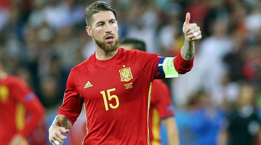 Histoacutericos y novedades en la lista de Espantildea para enfrentar a Argentina