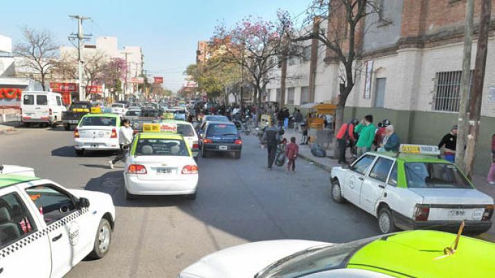 Regiraacute desde las 0 del saacutebado las nuevas tarifas de taxis y radiotaxis