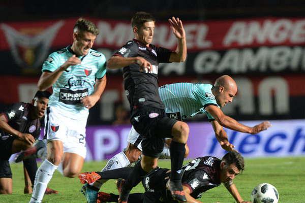 Lanuacutes se lo dio vuelta a Coloacuten en Santa Fe