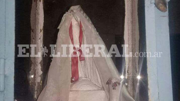 Convocan a un desagravio por vandaacutelico ataque a Virgen