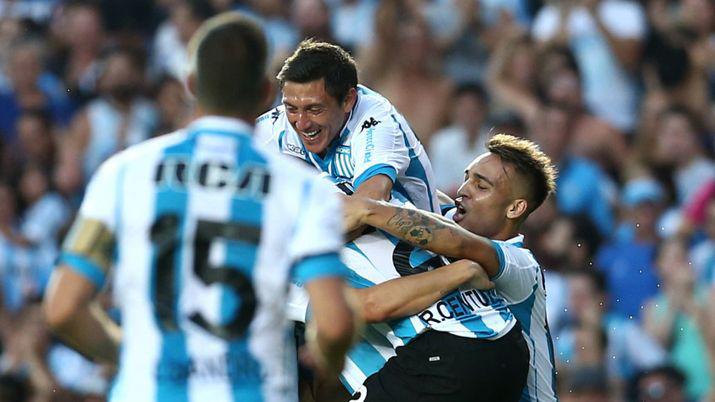 TODOS LOS GOLES Racing aplastoacute a Patronato por 5 a 0