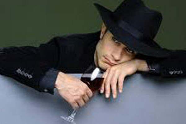 El actor Gael Garciacutea Bernal se hizo socio de Racing Club