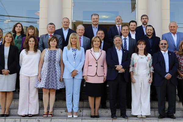 El Consejo Federal de Salud analiza  lanzar una cobertura universal de salud 