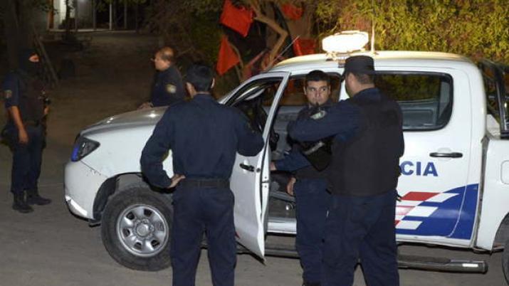 Roban una moto sacan 5000 del bauacutel y abandonan el rodado