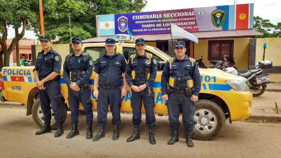 La Comisariacutea 43 de Pampa de los Guanacos recibioacute cursos de Seguridad Vial