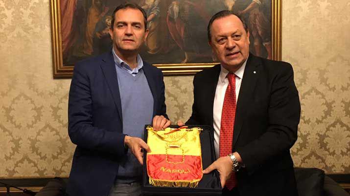 El ministro de Turismo de la Nacioacuten visitoacute al Alcalde de Naacutepoles