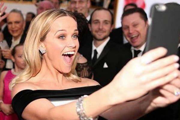 Prohiacuteben las selfis en la alfombra roja de Cannes 