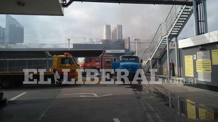 La estacioacuten de servicio fue raacutepidamente desalojada