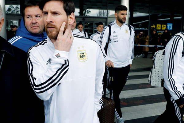 La Argentina se movioacute sin Lionel Messi en Madrid 