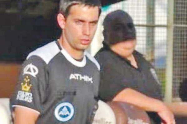 El aacuterbitro acusado de prostituir a varios futbolistas del Rojo es portador de VIH