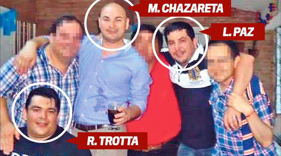 La intrincada trama de viacutenculos entre sospechosos y la ostentacioacuten que haciacutean algunos de ellos