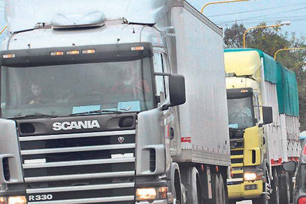 Restriccioacuten en la circulacioacuten de camiones por  el fin de semana largo de Semana Santa