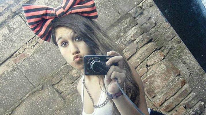 Tres menores de 14 15 y 17 mataron a una joven para robarle