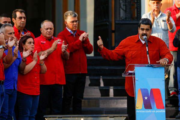 Una decisioacuten de Maduro agudiza la crisis entre Panamaacute y Venezuela 