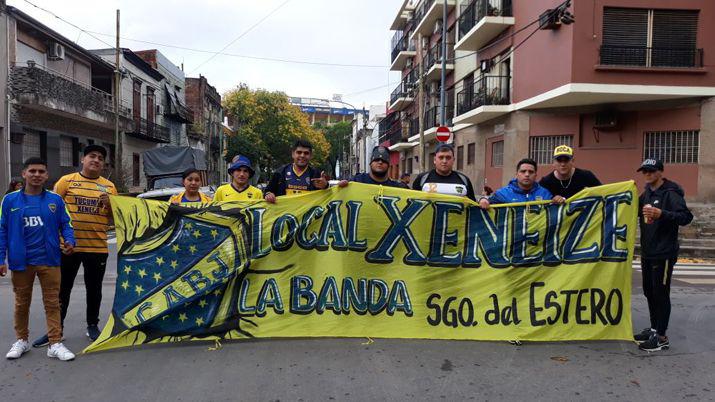 Santiaguentildeos xeneizes presentes en el partido ante Def y Justicia