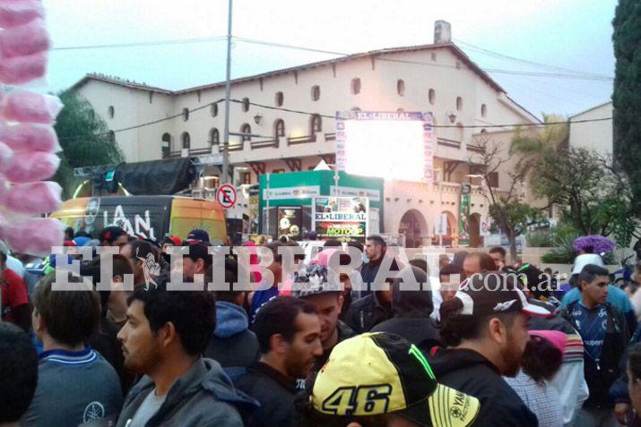 El Portal del NOA sigue convocando con éxito a miles de turistas nacionales e internacionales como en este caso por el MotoGP