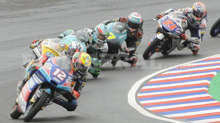 Las Termas- Marco Bezzecchi se impuso en Moto 3