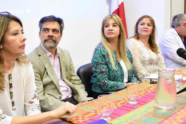 Se realizoacute la apertura del curso de Emergencia Toxicoloacutegica