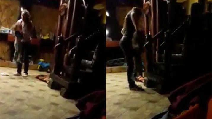 VIDEO  Grabaron a una mujer daacutendole una golpiza a su hijo de 3 antildeos