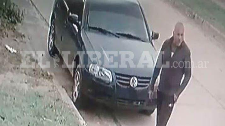 Vecinos del Siglo XXI atemorizados por un depravado