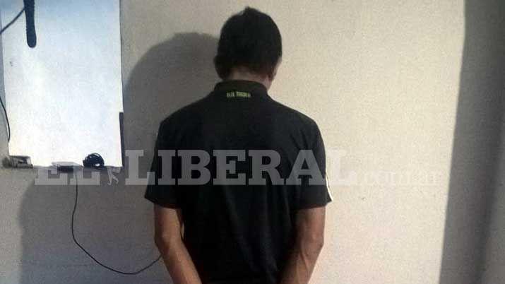 Lo detuvieron por robar una moto y confesoacute haber sustraiacutedo otro vehiacuteculo maacutes