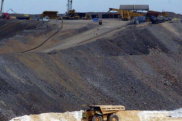 Nacioacuten y provincias buscan consensos para el desarrollo en mineriacutea