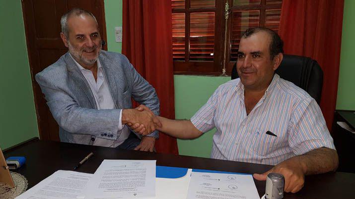 La SAF firmó convenio de cooperación con la Comisión Municipal de  Cañada Escobar