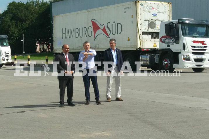 El presidente Mauricio Macri hizo el anuncio en la firma Argenti Lemon en Tucum�n