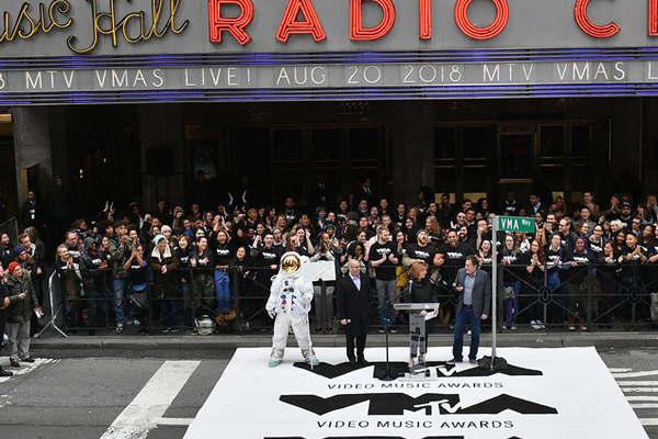 Tras 9 antildeos los premios MTV regresan a Nueva York 