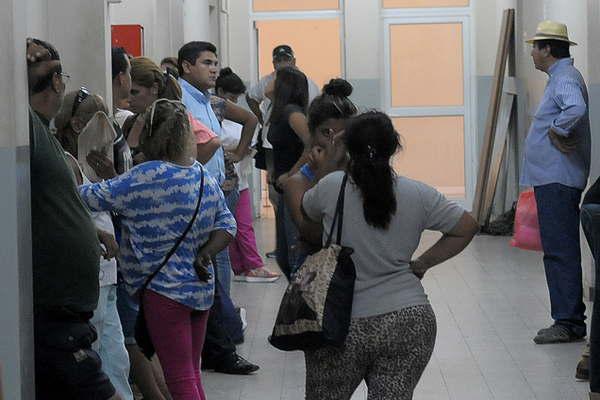 Un colegio sancionoacute a alumnos por excesos en una fiesta y padres acuden a recursos de amparo