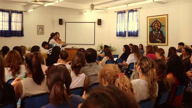 El curso fue dictado a los docentes de los tres niveles de los Big Ben y de Belén
