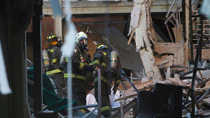 Chile- tres muertos y varios heridos al explotar una cliacutenica por una fuga de gas