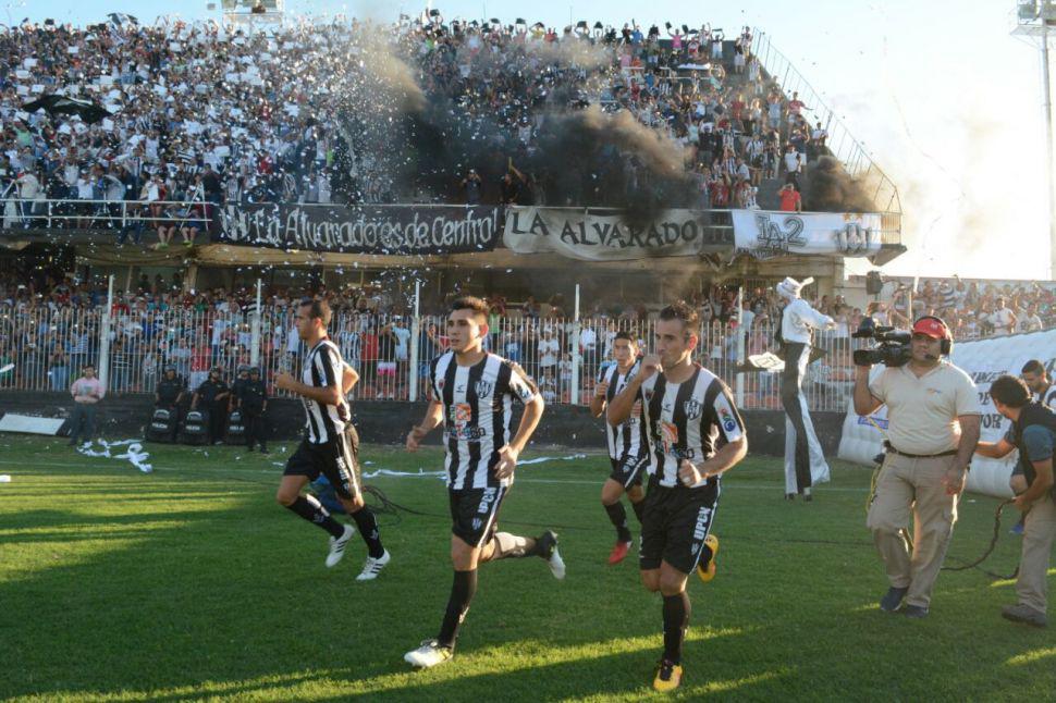 iexclCentral Coacuterdoba ganoacute y volvioacute al Nacional B