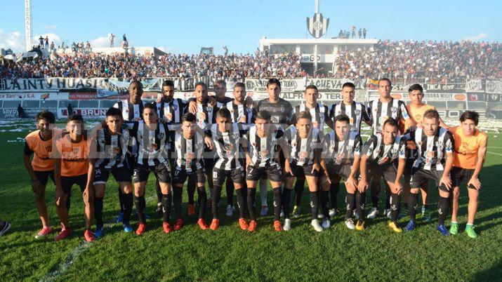 Mantildeana edicioacuten especial sobre el ascenso de Central Coacuterdoba