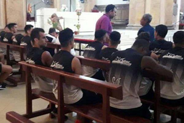 La previa fue con una misa en la Catedral