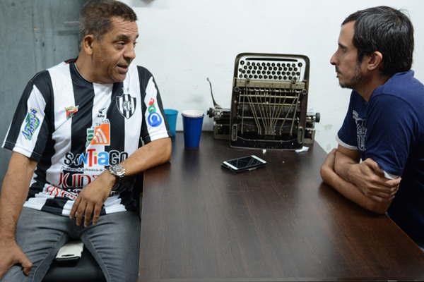 Pece instoacute a seguir trabajando por el club