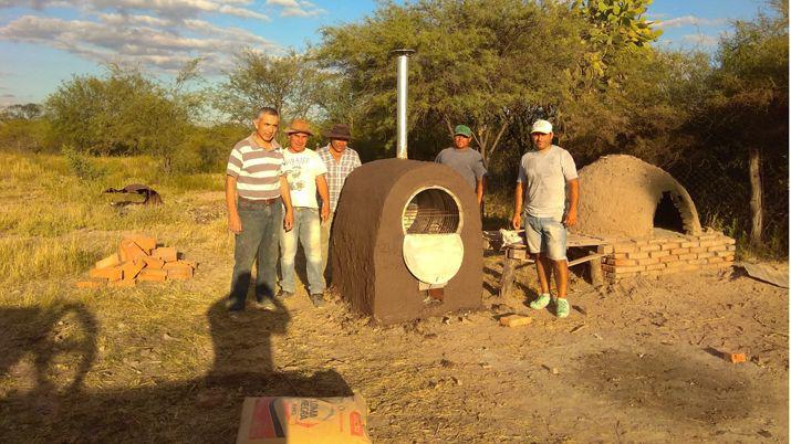 Construyen hornos ecoloacutegicos escolares e instalan sistemas de riego por goteo en huertas