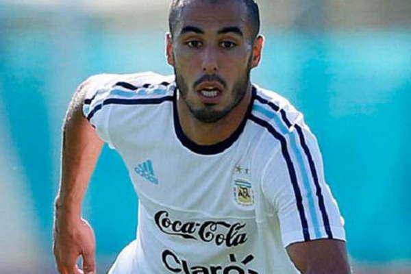 Jorge Sampaoli se reunioacute  ayer con Guido Pizarro