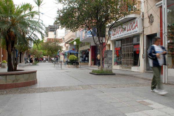 Coacutemo funcionaraacuten los servicios este fin de semana extra largo