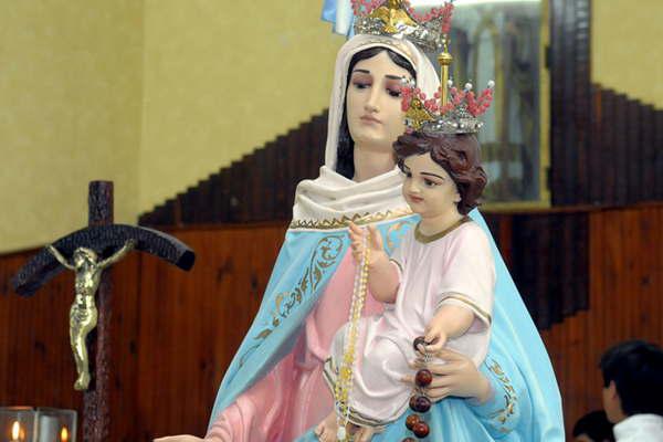 Nuestra Sentildeora de San Nicolaacutes llega hoy a la parroquia San Roque