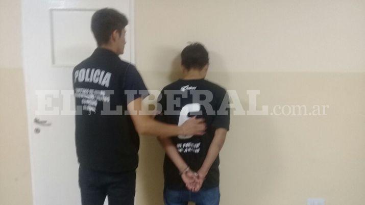Crimen de Monito Friacuteas- detuvieron a un joven que estaba proacutefugo