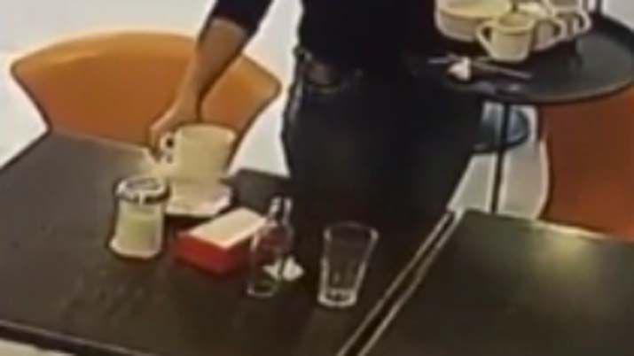 Misterioso vaso que se mueve solo