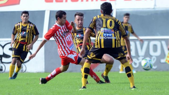 Independiente (F) accedioacute a la final en un partido con serios incidentes