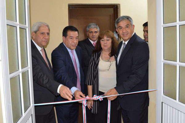 La policiacutea monitorearaacute caacutemaras de seguridad instaladas en Clodomira 