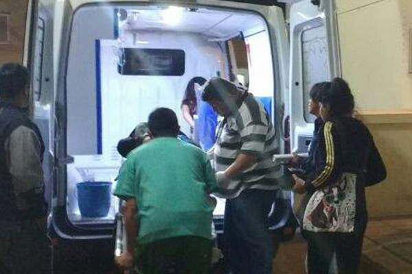 Dos heridos por el choque de un automoacutevil y una motocicleta