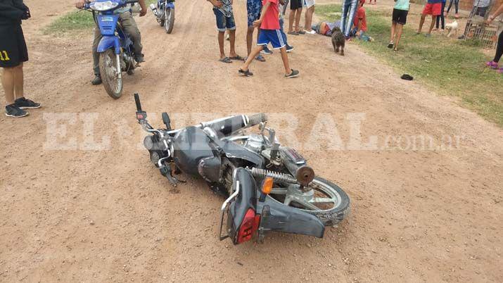Dos mujeres heridas tras derrapar con su moto