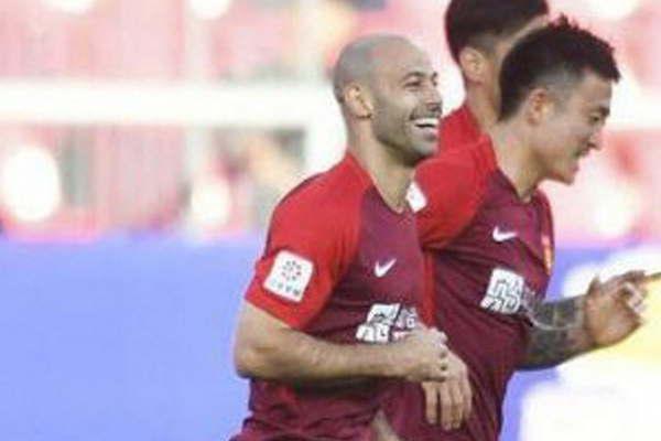 Primer gol de Mascherano en la eliminacioacuten de Hebei Fortune