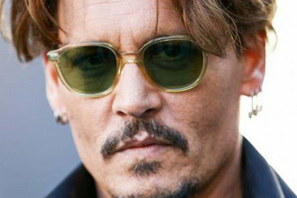Exguardias de seguridad demandan a Johnny Depp por pagos de salarios 